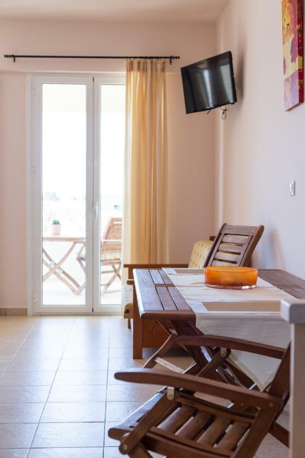 Hotel Aphrodite Stoupa Exterior photo